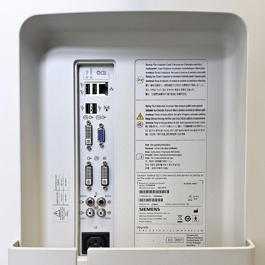 D'occasion ECHOGRAPHE SEIMENS ACUSON X600