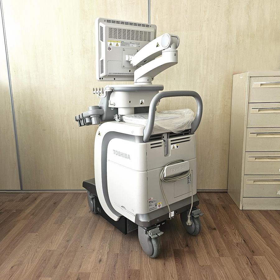 D'occasion ECHOGRAPHE TOSHIBA APLIO 400