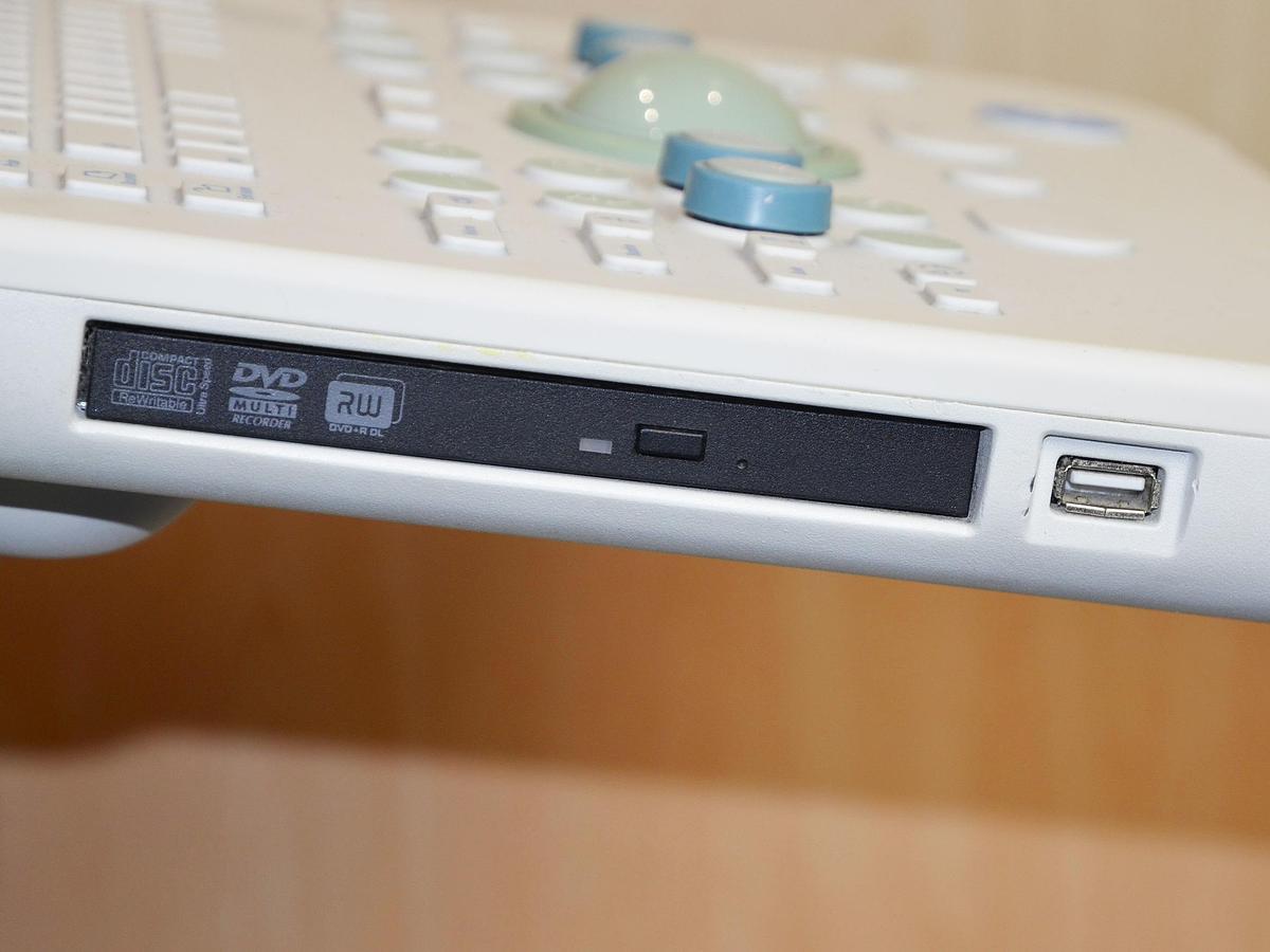 D'occasion ECHOGRAPHE BK MEDICAL FOCUS 500