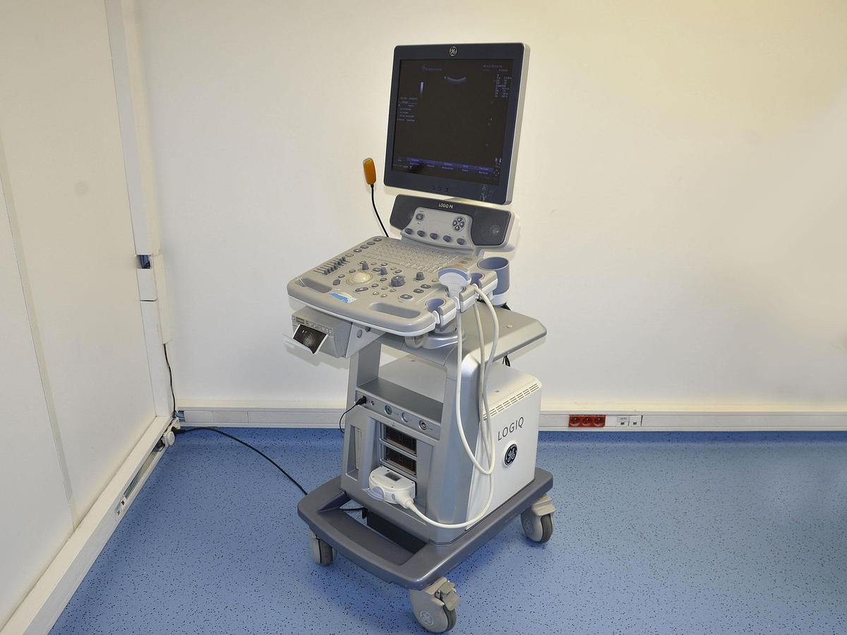 D'occasion ECHOGRAPHE GE LOGIQ P6 avec 2 sondes