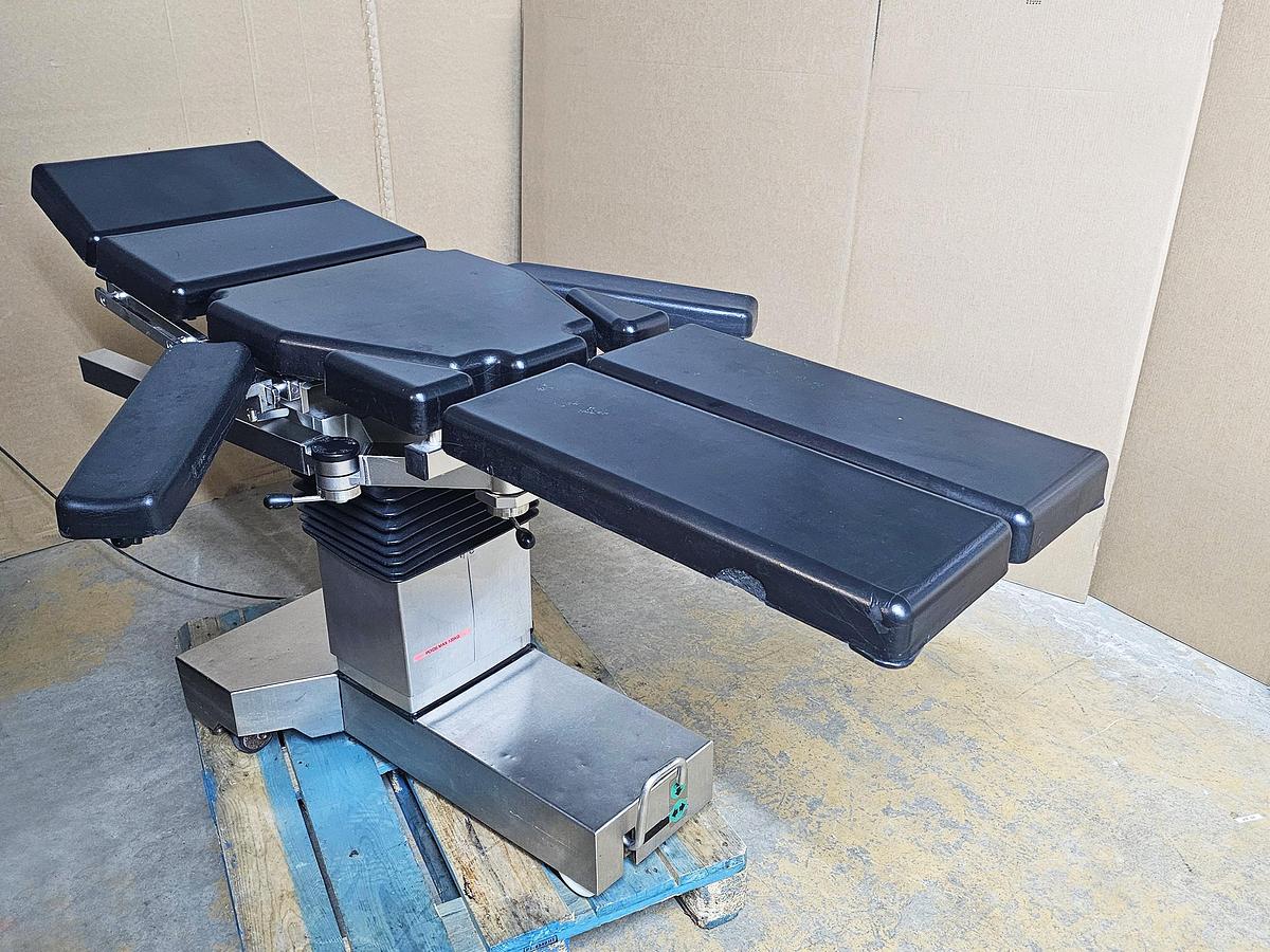 D'occasion TABLE D'OPÉRATION MAQUET ORTHOSTAR AVEC EXTENTIONS ORTHOPÉDIQUE