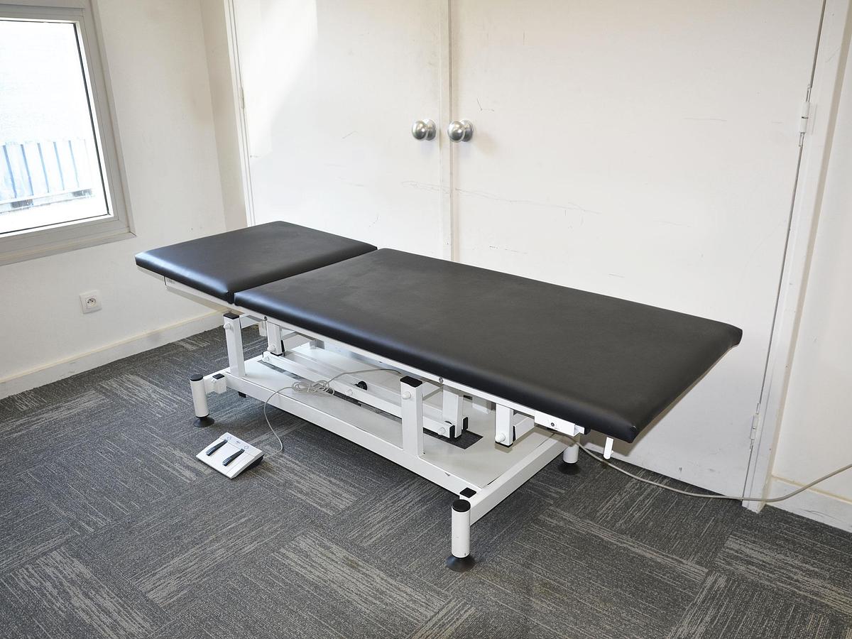 D'occasion DIVAN D'EXAMEN ELECTRIQUE VOG MEDICAL 