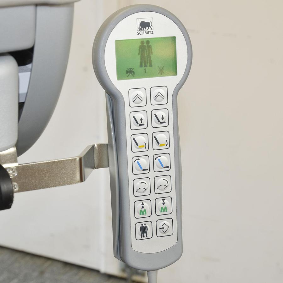 D'occasion FAUTEUIL GYNÉCOLOGIQUE SCHMITZ MEDI-MATIC AVEC VIDEO COLPOSCOPE VIDAN INTEGRÉ ET ECRAN
