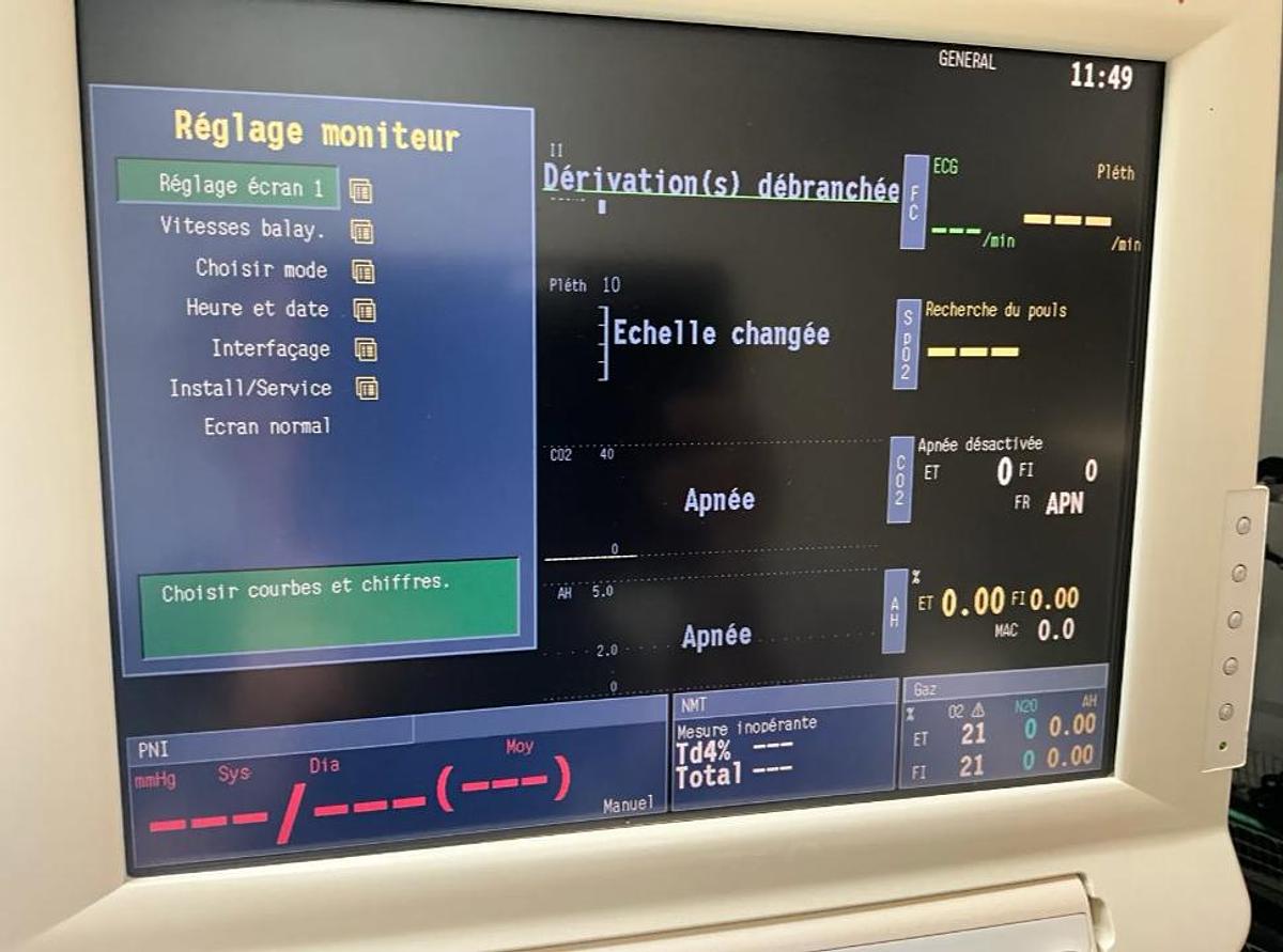 D'occasion STATION COMPLETE RESPIRATEUR D’ANESTHÉSIE MOBILE DATEX-OHMEDA AESTIVA 3000