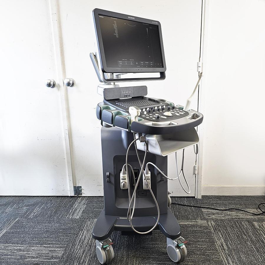 D'occasion ECHOGRAPHE SEIMENS ACUSON X600