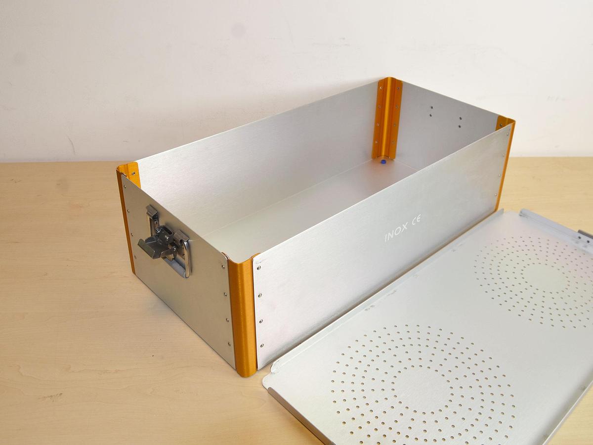 Neuf  BOÎTE MINICONTAINER DE STÉRILISATION EN INOX 59 X 29 X 19 CM 