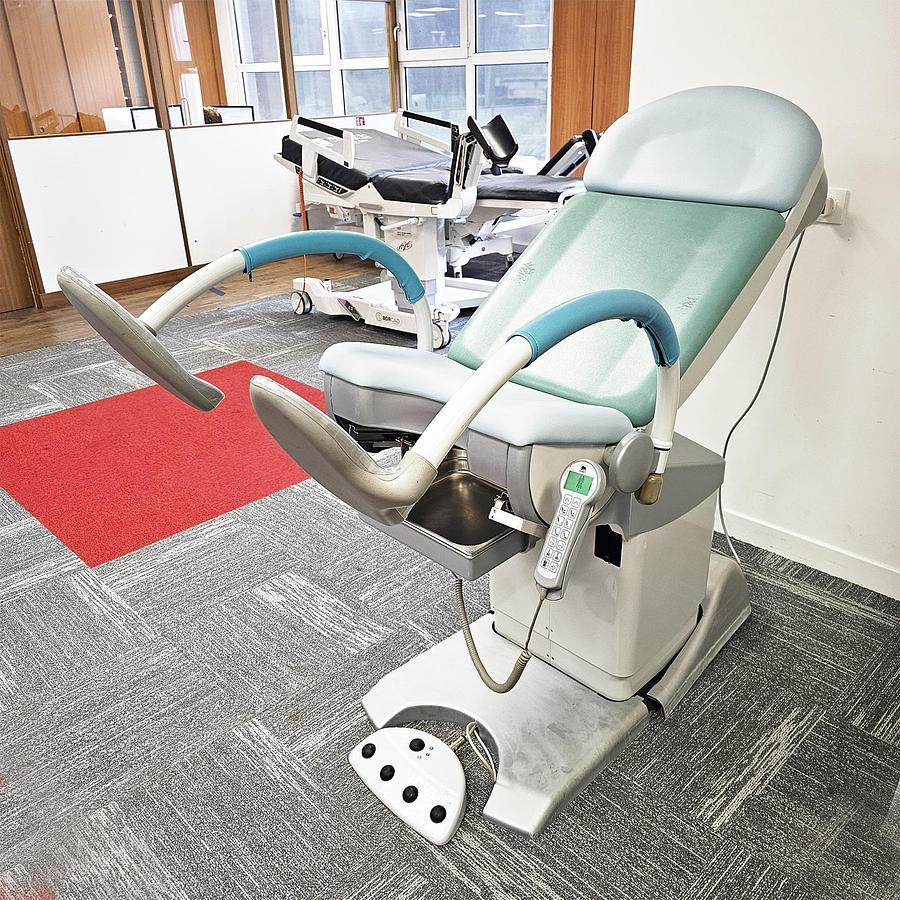 D'occasion FAUTEUIL GYNÉCOLOGIQUE SCHMITZ MEDI-MATIC