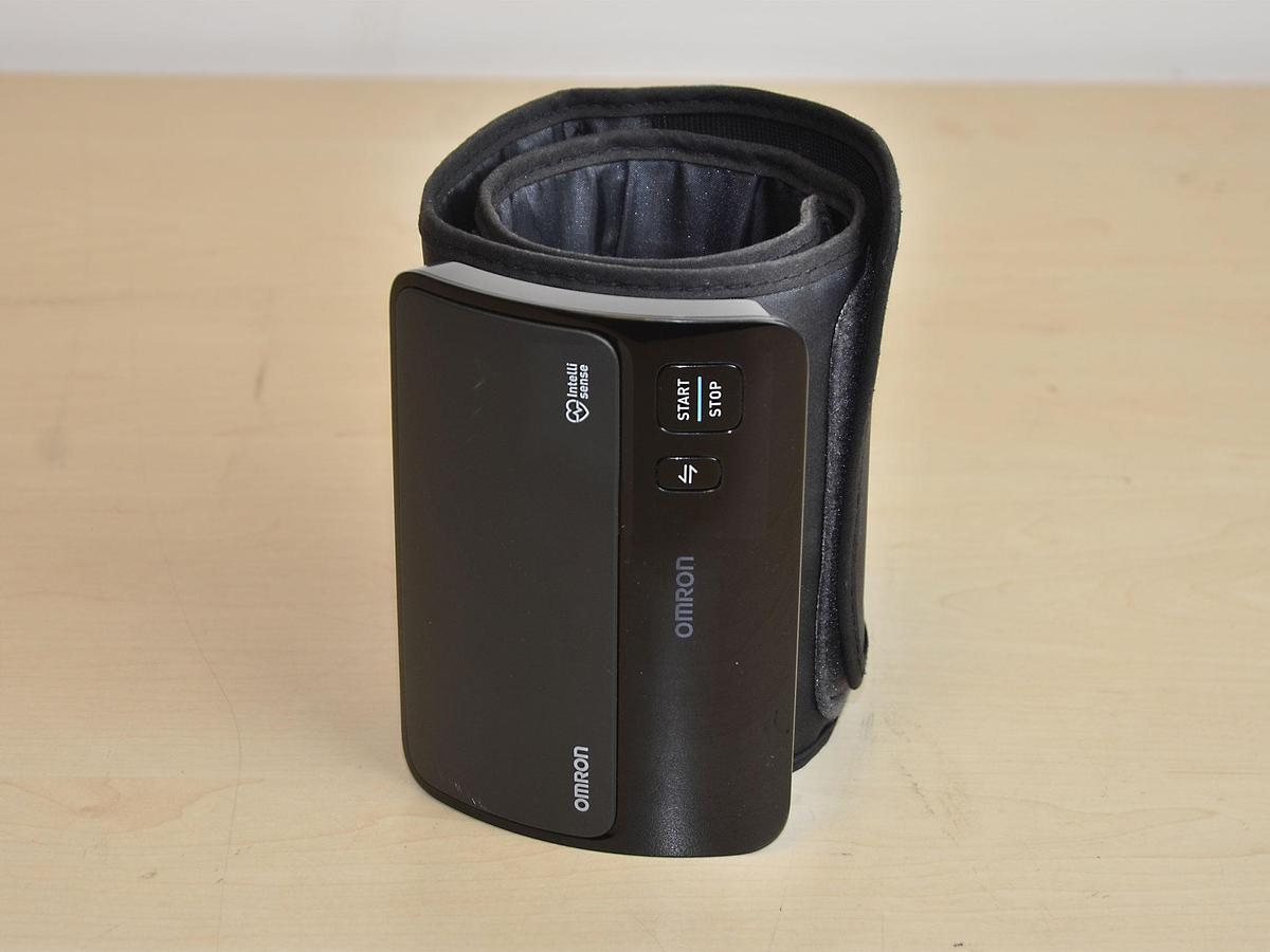 D'occasion TENSIOMÈTRE BRAS ÉLECTRONIQUE OMRON EVOLV 