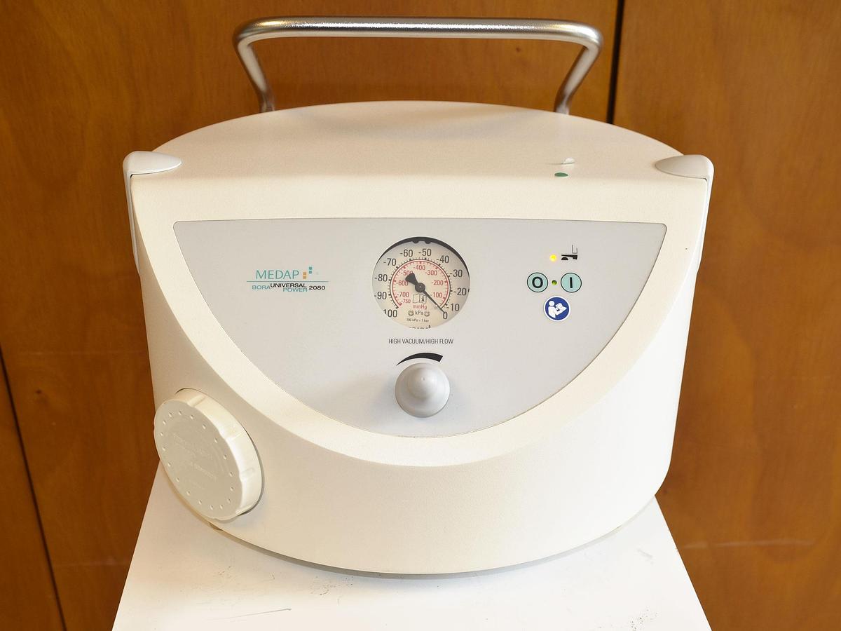 D'occasion ASPIRATEUR CHIRURGICAL MEDAP BORA UNIVERSAL 2080