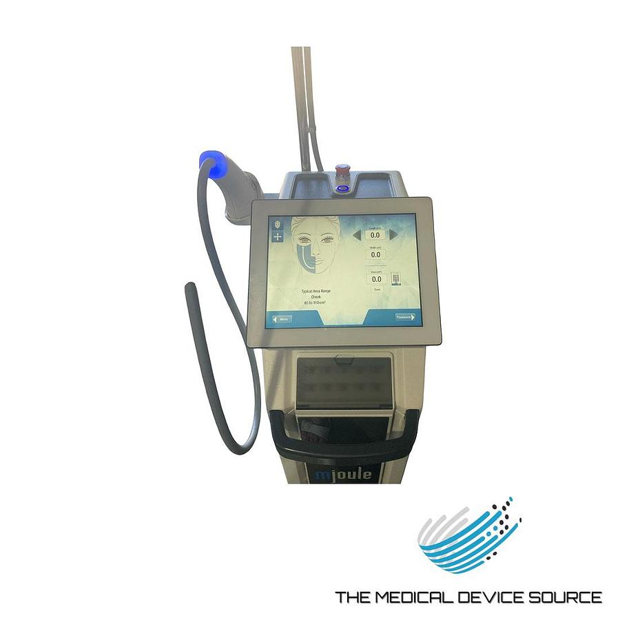 Used 2024 Sciton mJoule with Moxi/1yr Warranty