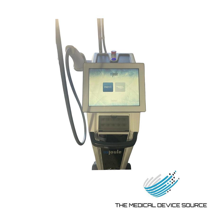 Used 2024 Sciton mJoule with Moxi/1yr Warranty