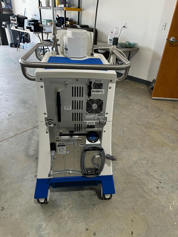 Used 2016 CoolSculpt