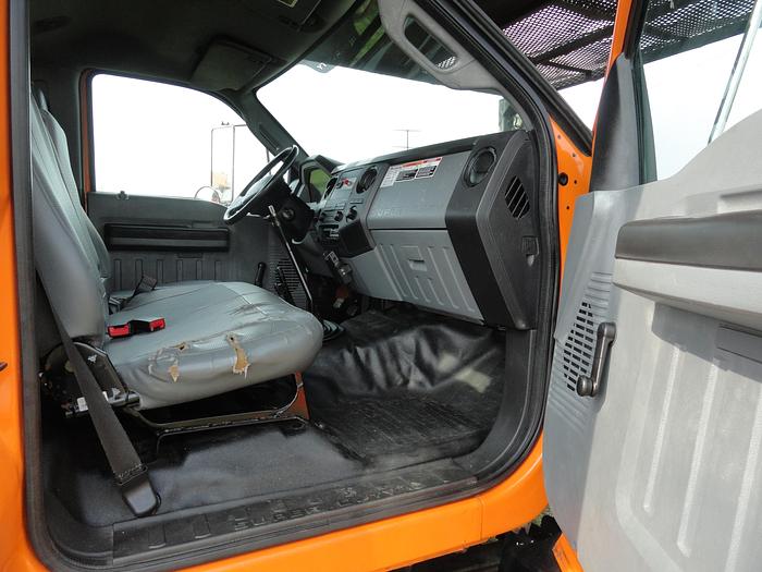 Used 2013 Ford/ Altec F750/ LR7-56