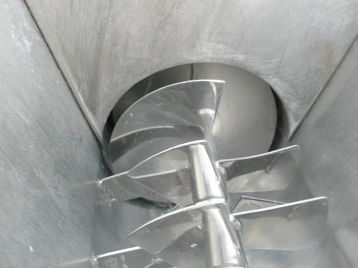 Used Mill, Pug, 19" X 15" X 14", Walker, S/st, 3/4 HP, #S736713