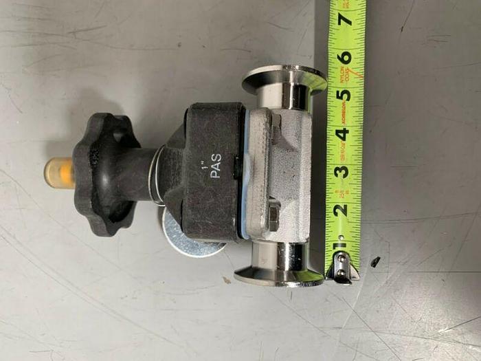 Used ITT Pure-FLO 1-316L-RA25MAX-CWP150 Diaphragm Valve  w/ 1" Sanitary Fittings