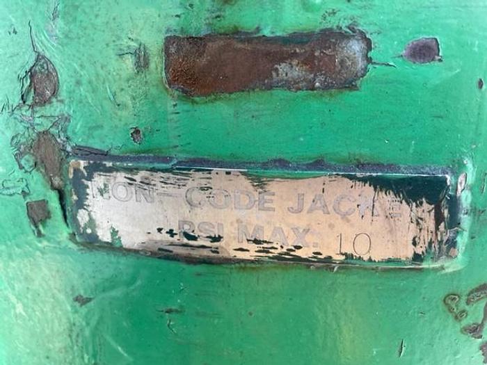 Used 250 GALLON MYERS DUAL SHAFT MIXER