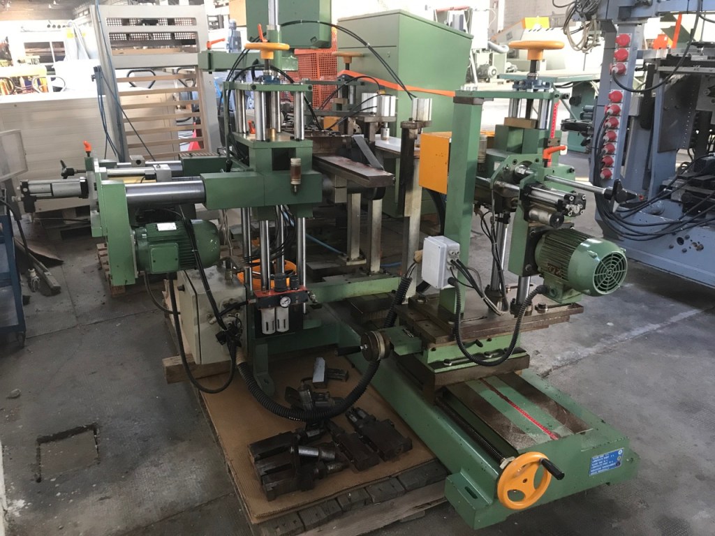 Usato Foratrice marca Camam modello FM/2U/10A