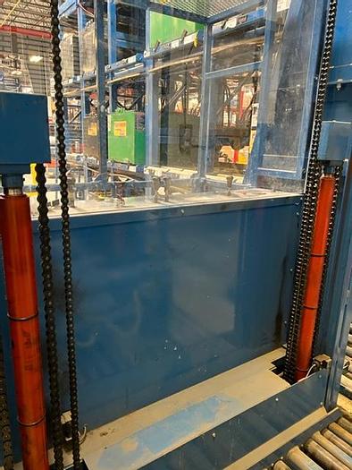 Used 2014 Battery Handling Systems Automated Charger