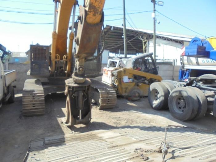 2010 JCB JS 200 LC