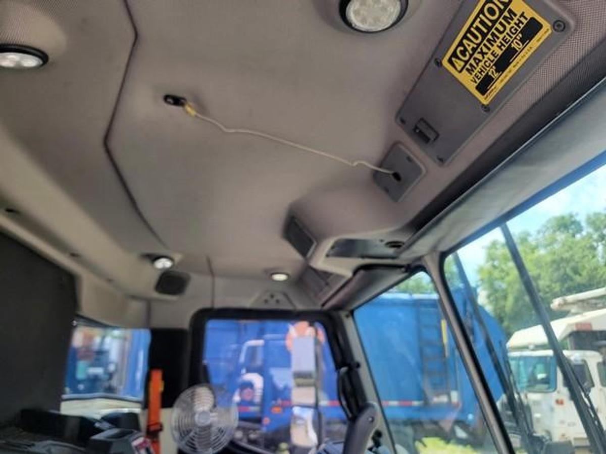 Used 2017 MACK AUTOMATED SIDE LOAD TRUCK