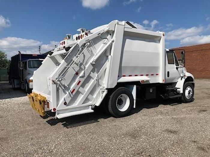 Used 2013 INTERNATIONAL REAR LOADER