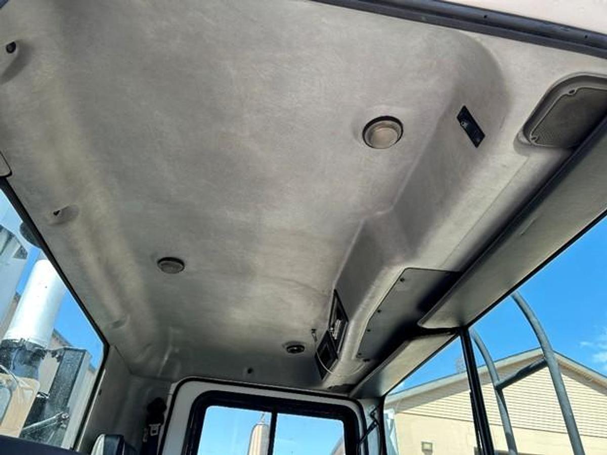 Used 2008 MACK REAR LOAD TRUCK