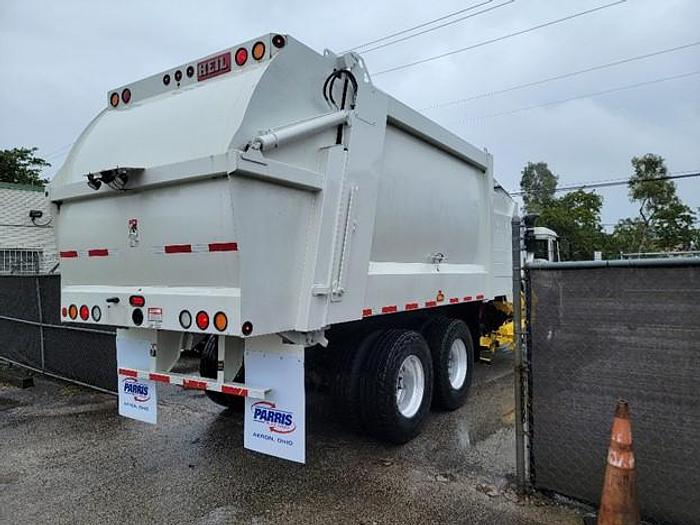 Used 2019 MACK AUTOMATED SIDE LOAD TRUCK