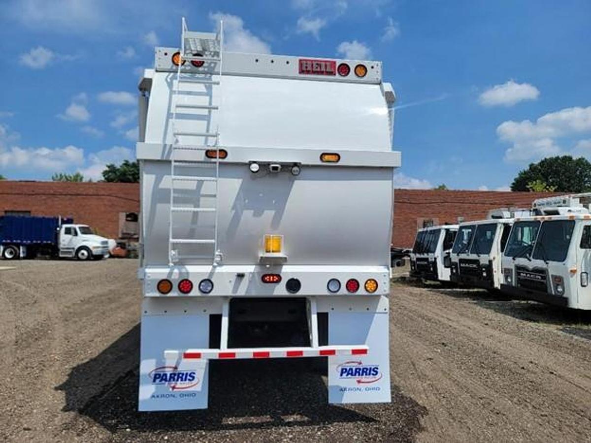 Used 2020 PETERBILT FRONT LOAD TRUCK