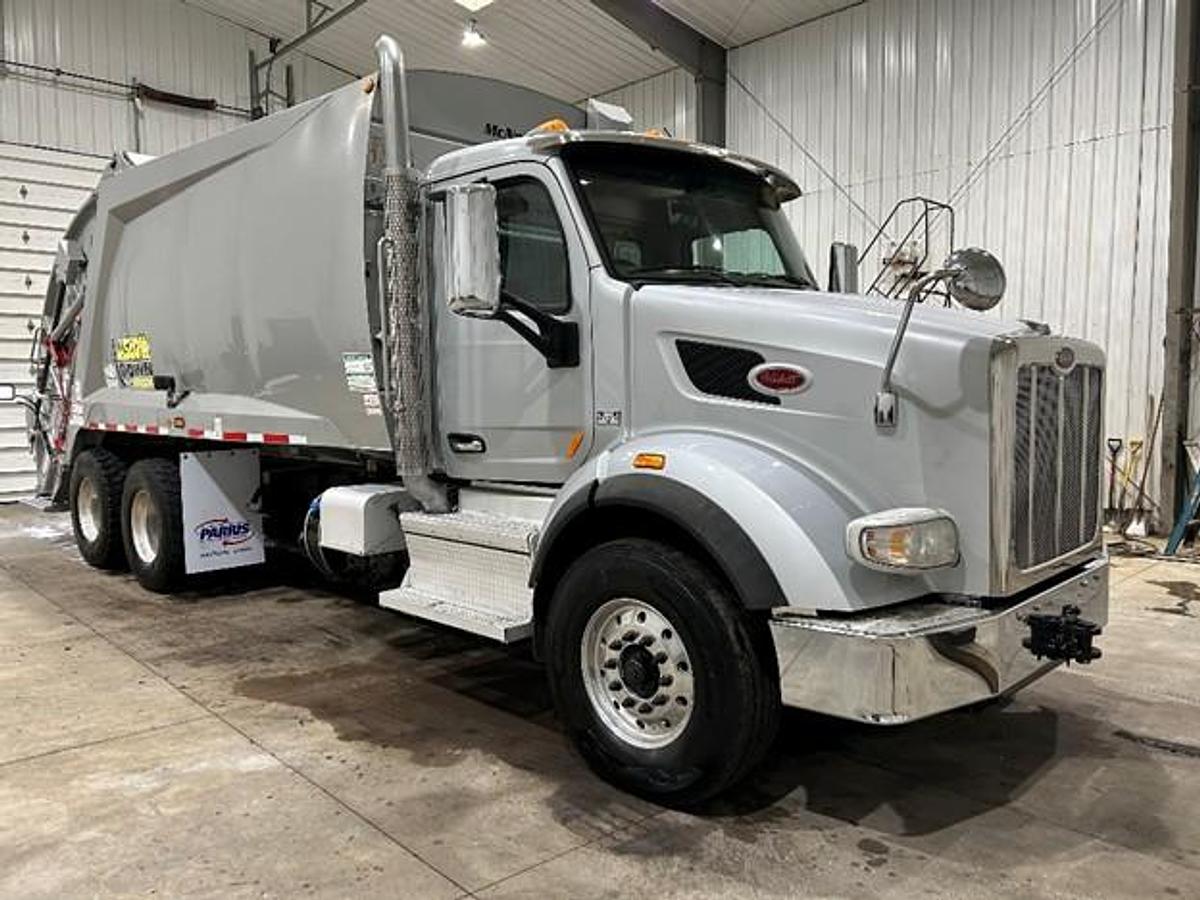 Used 2018 PETERBILT REAR LOAD TRUCK
