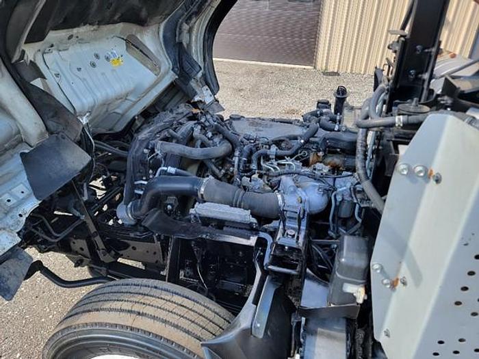 Used 2015 ISUZU SIDE LOAD TRUCK