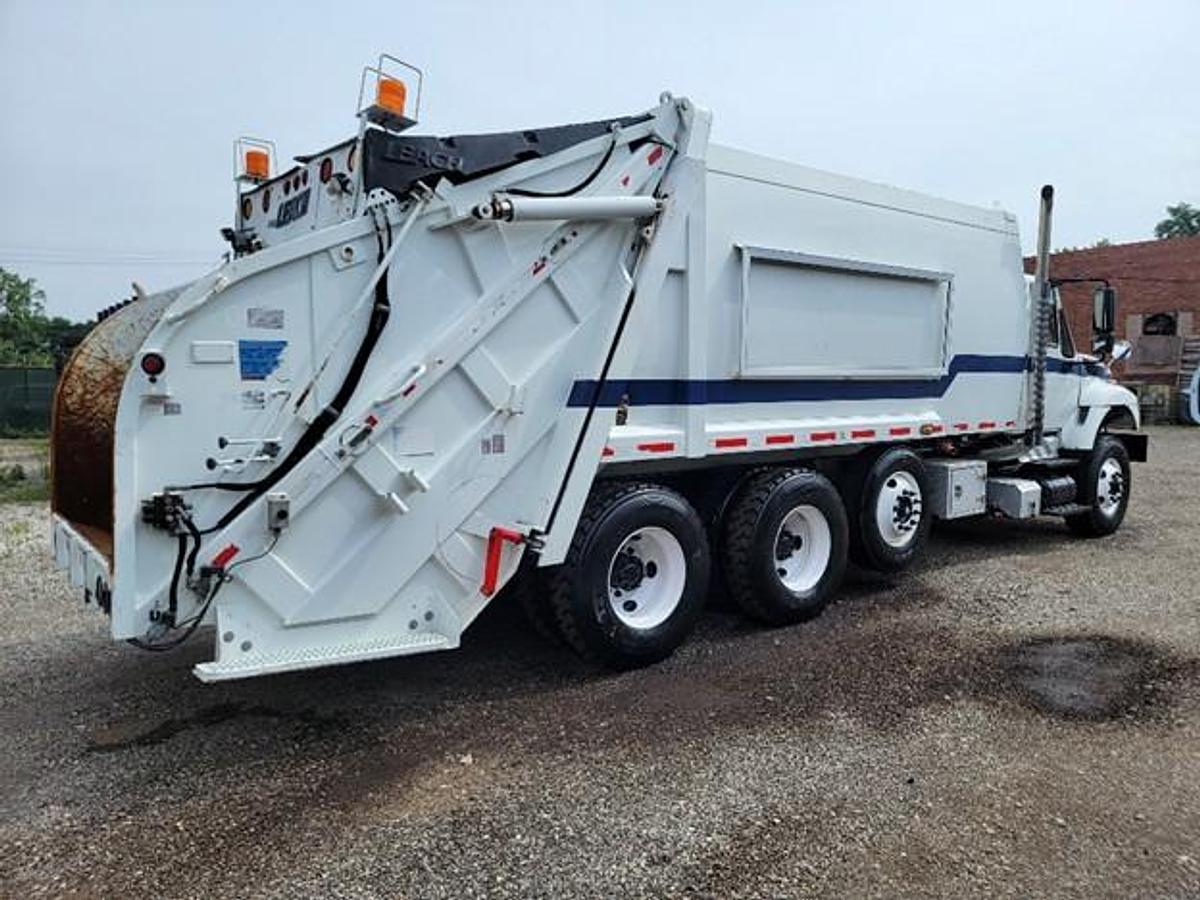 Used 2012 INTERNATIONAL REAR LOAD TRUCK