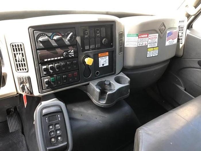 Used 2018 INTERNATIONAL REAR LOAD TRUCK