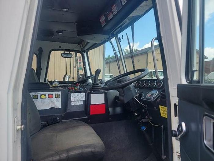 Used 2010 AUTOCAR SIDE LOAD TRUCK