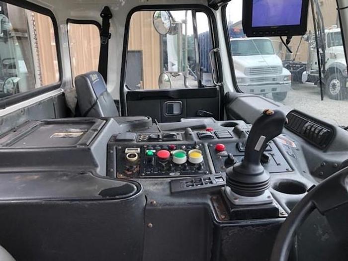 Used 2010 AUTOCAR AUTOMATED SIDE LOAD TRUCK