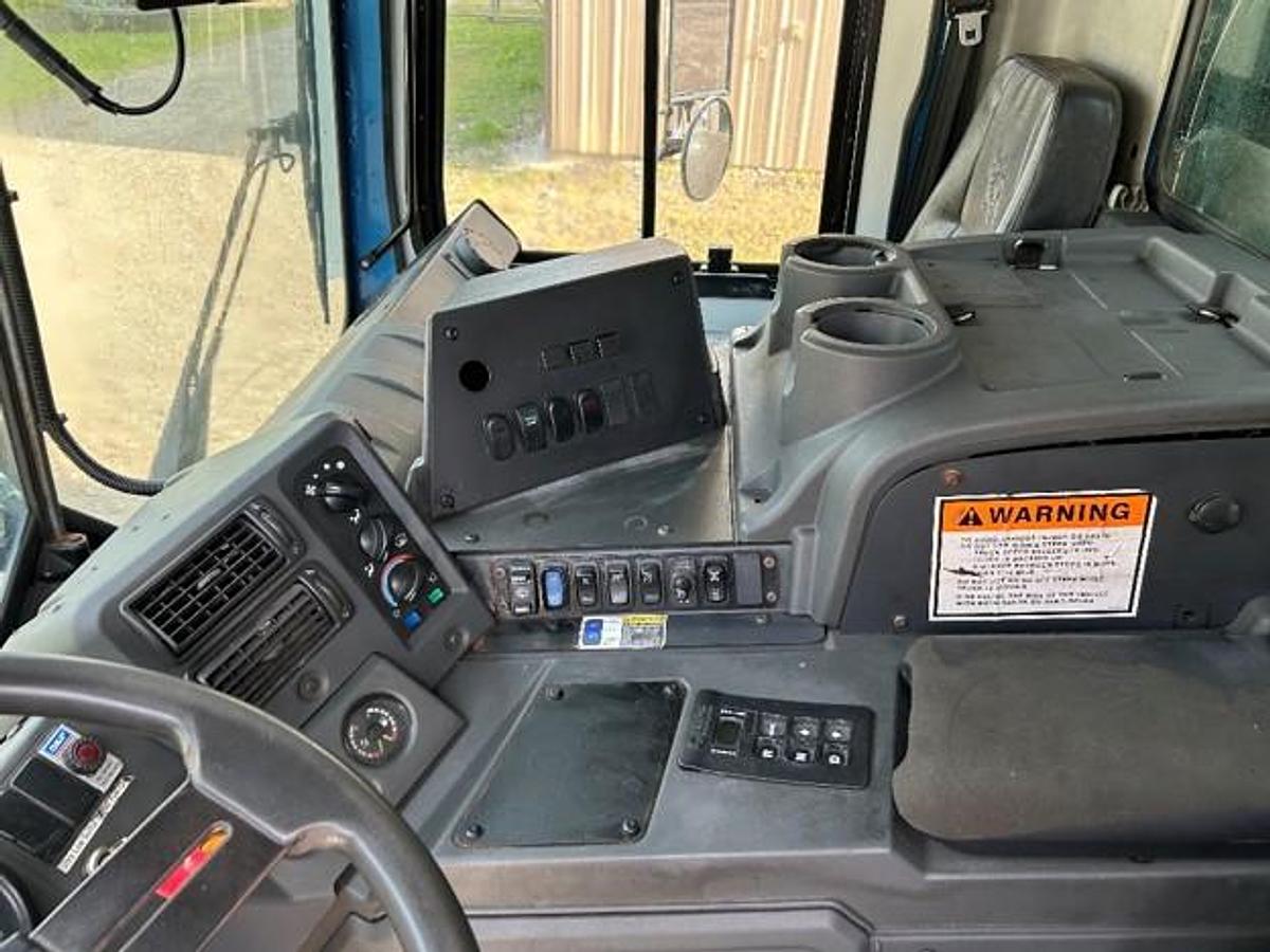 Used 2012 MACK REAR LOAD TRUCK
