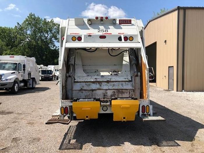 Used 2018 INTERNATIONAL REAR LOAD TRUCK