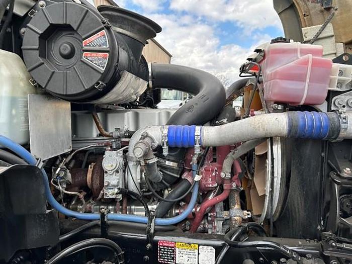 Used 2010 MACK REAR LOAD TRUCK