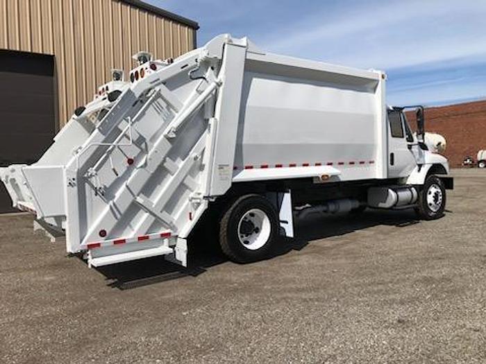Used 2015 INTERNATIONAL REAR LOAD TRUCK