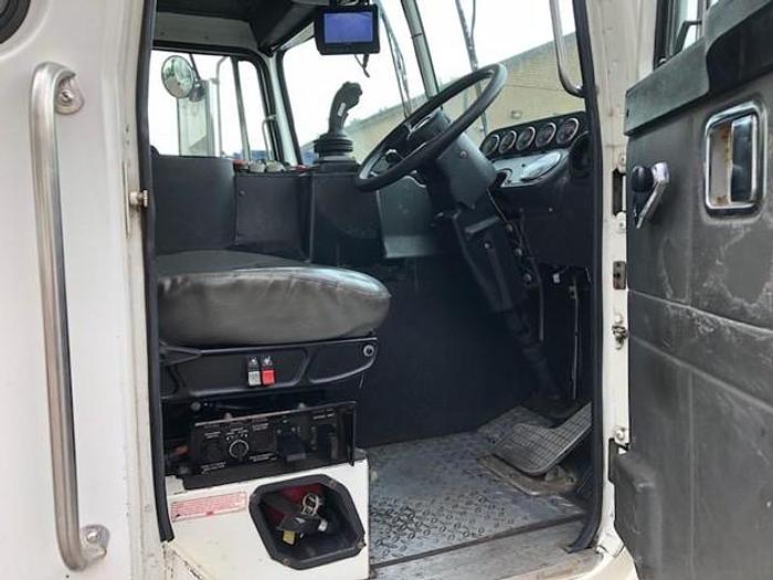 Used 2010 AUTOCAR AUTOMATED SIDE LOAD TRUCK