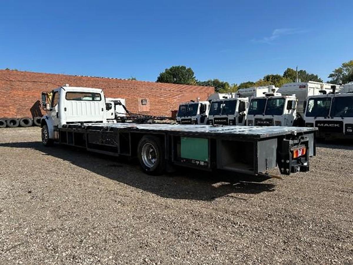 2018 FREIGHTLINER CAB & CHASSIS