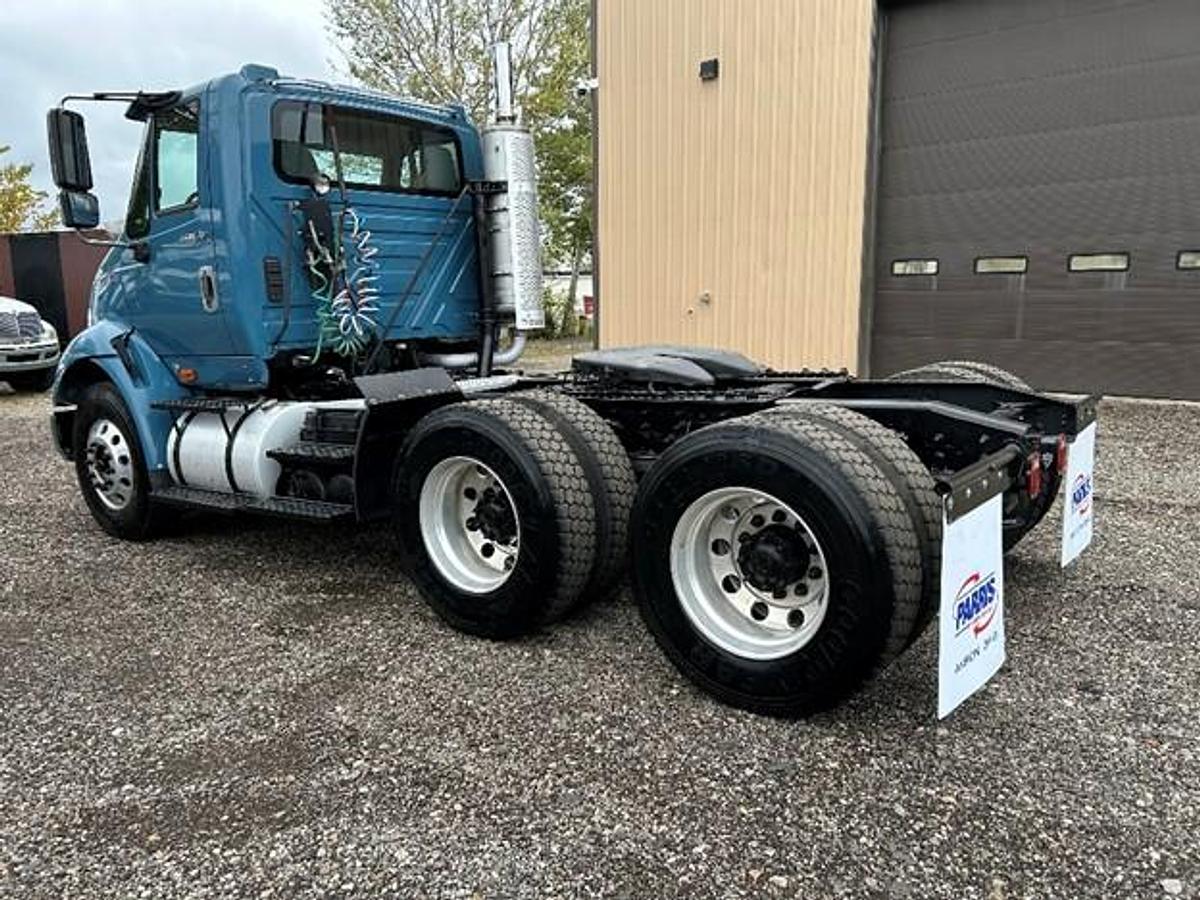 Used 2013 INTERNATIONAL DAY CAB