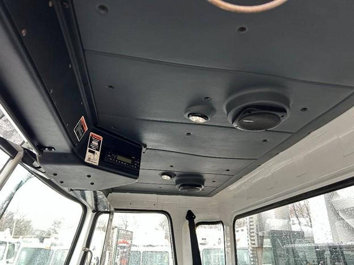 Used 2011 AUTOCAR REAR LOAD TRUCK