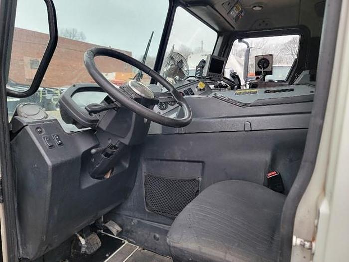 Used 2017 MACK AUTOMATED SIDE LOAD TRUCK