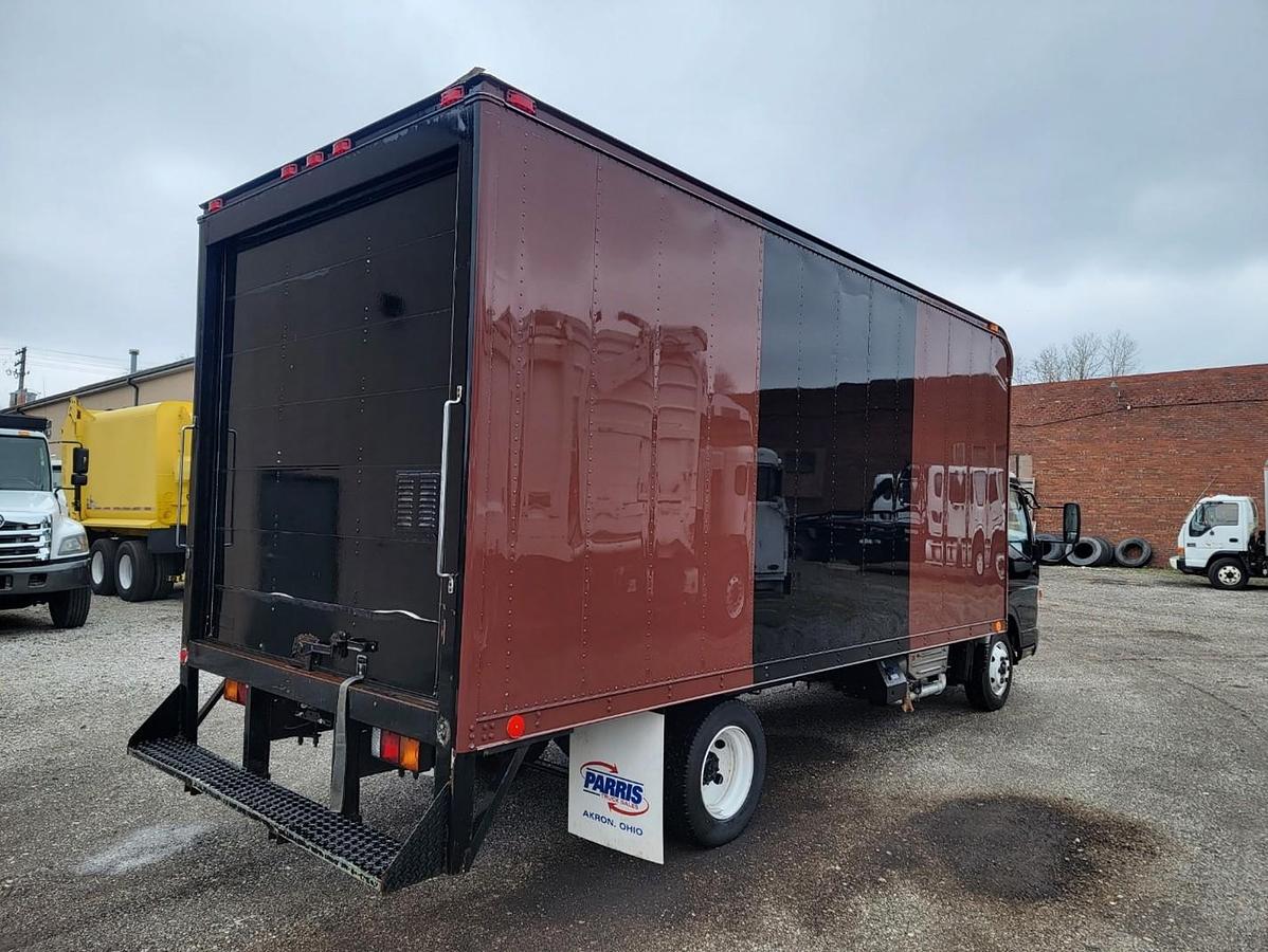 Used 2014 MITSUBISHI BOX TRUCK