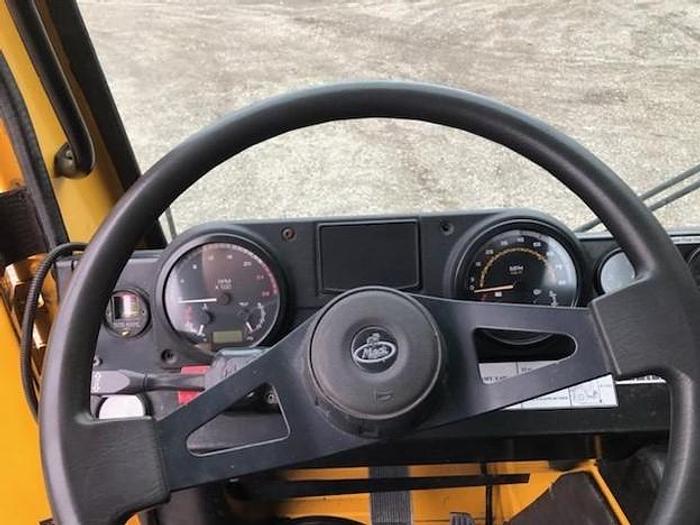 Used 2012 MACK CHASSIS