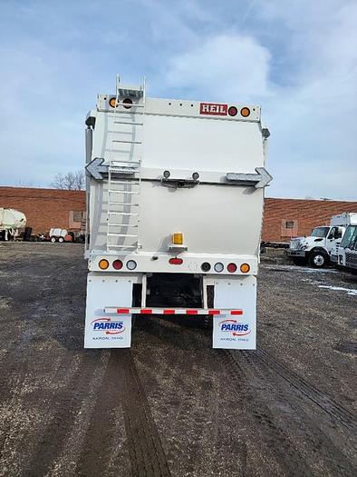 Used 2020 MACK FRONT LOAD TRUCK