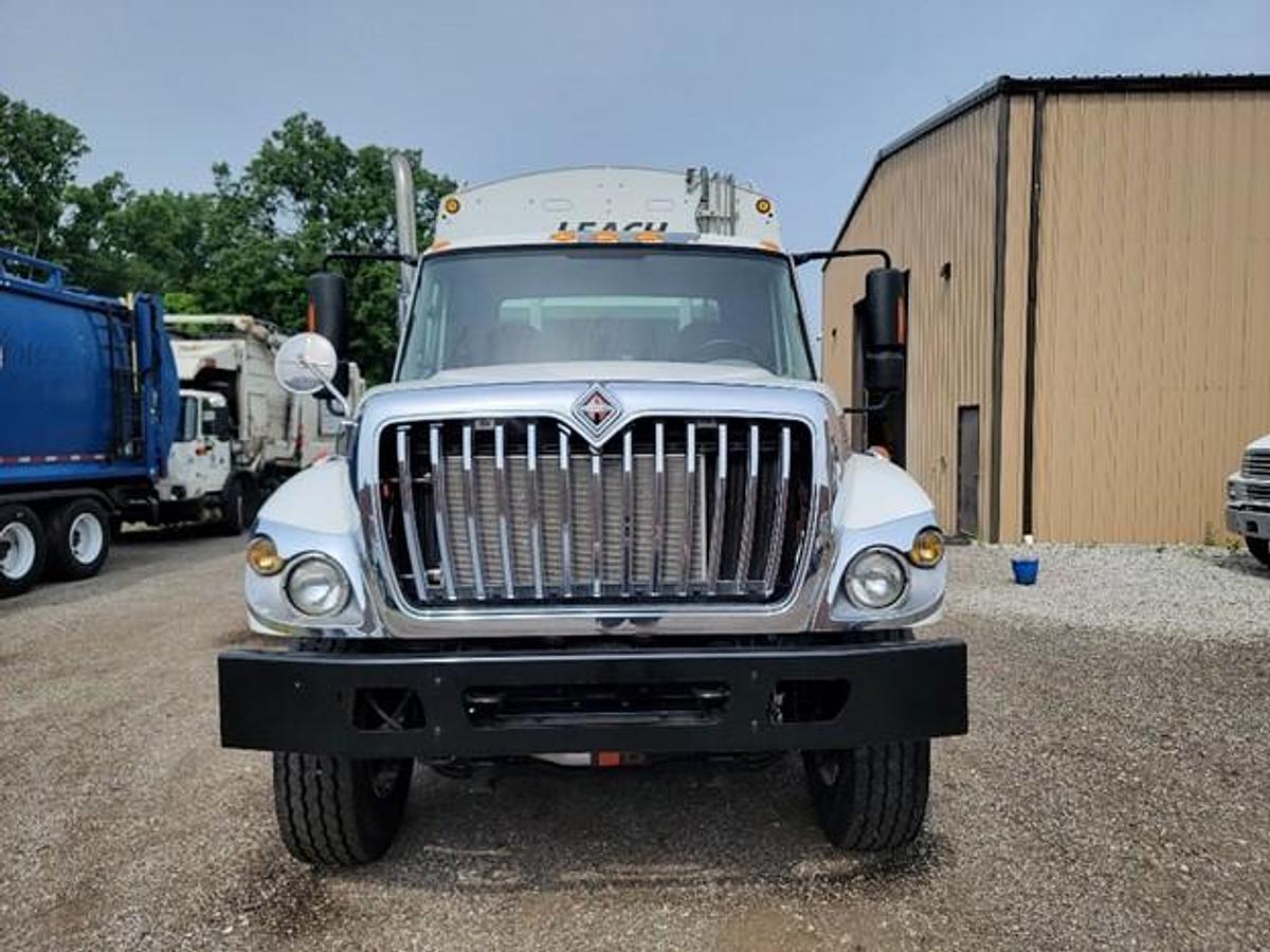 Used 2012 INTERNATIONAL REAR LOAD TRUCK