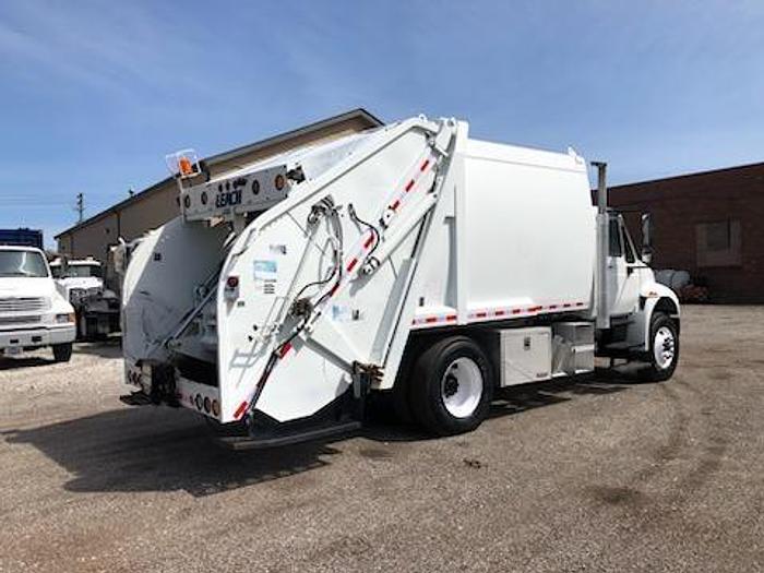 Used 2012 INTERNATIONAL REAR LOAD TRUCK