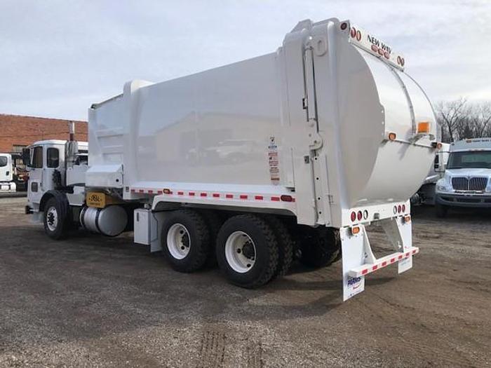 Used 2017 AUTOCAR AUTOMATED SIDE LOAD TRUCK
