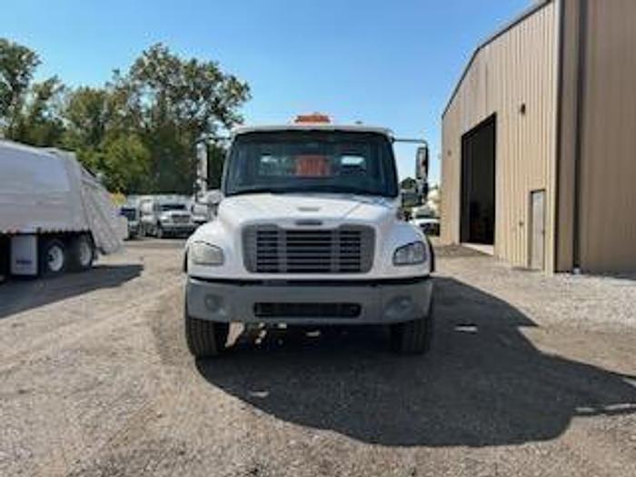 Used 2015 FREIGHTLINER GRAPPLE TRUCK